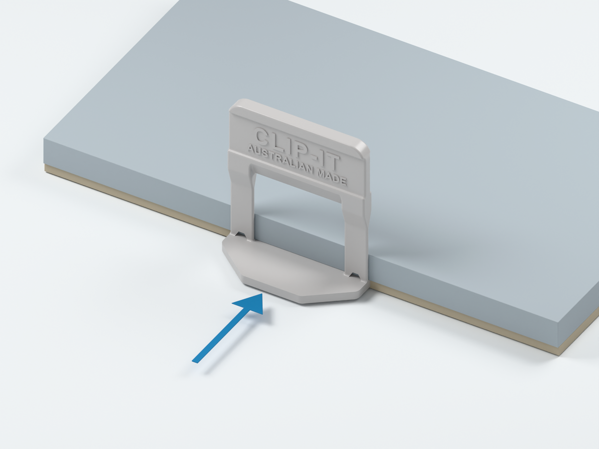 Place the clips and adjoining pieces — 1 mm tile clips